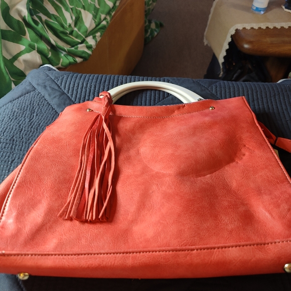 ✔️Coral Purse - Picture 1 of 9